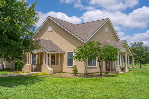 Ftsamwatkinsterraceamenitiesexteriors